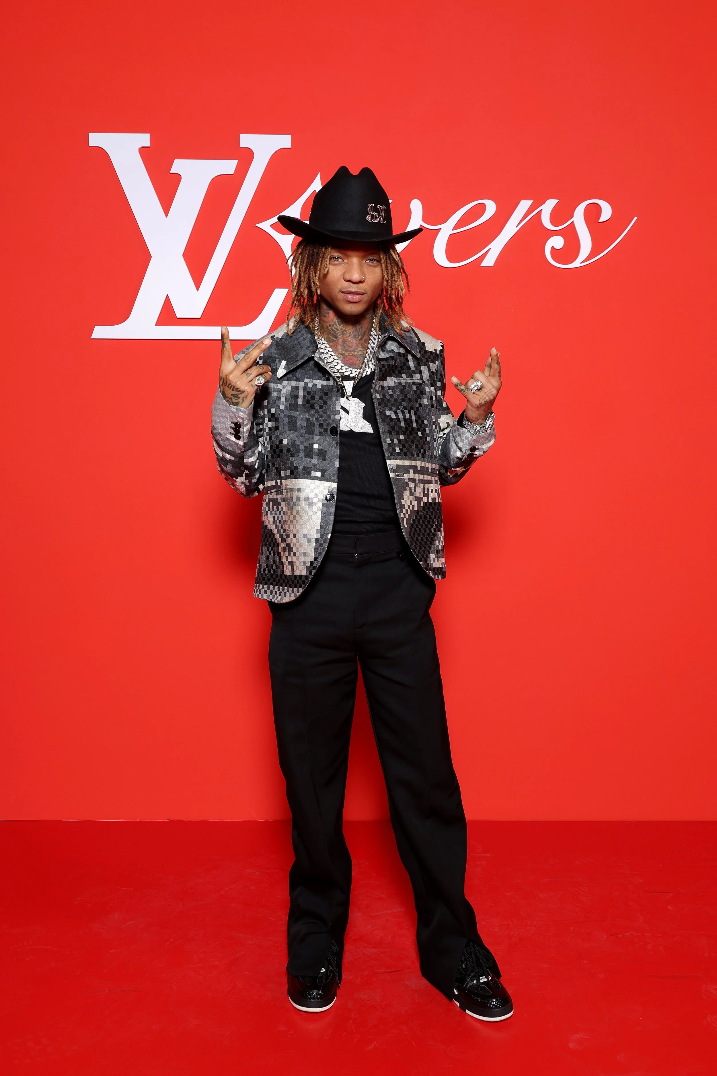 PFW: 31 Celebrities Who Attended The Louis Vuitton Fall 2024 Show PFW: 31 Celebrities Who Attended The Louis Vuitton Fall 2024 Show